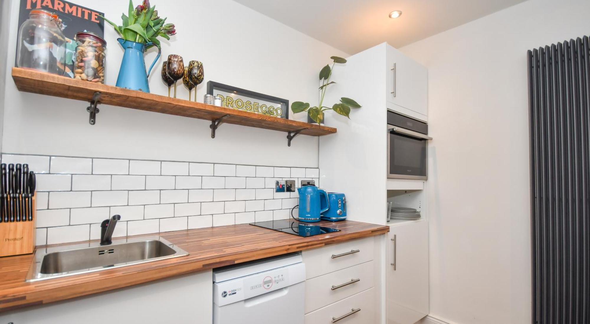 The Cranny 2 Bed House In *